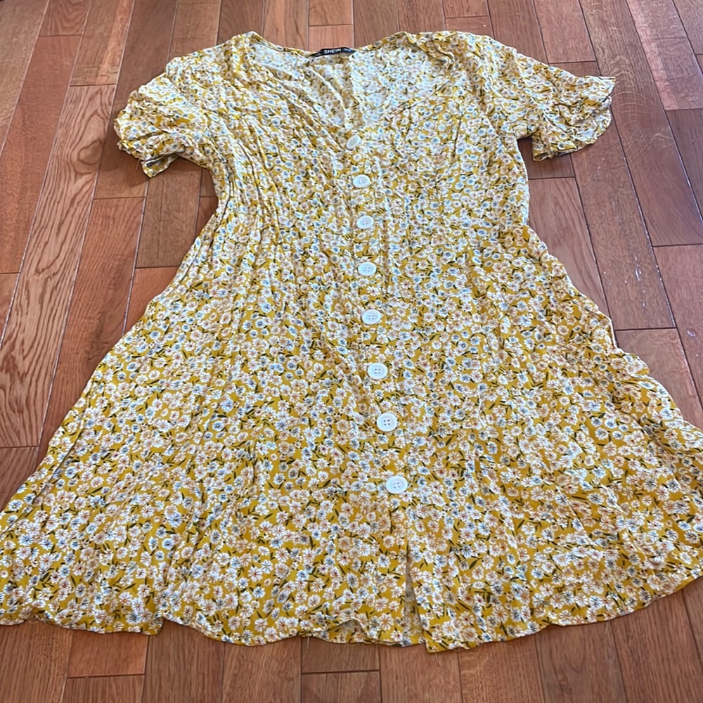 Yellow floral dress with buttons